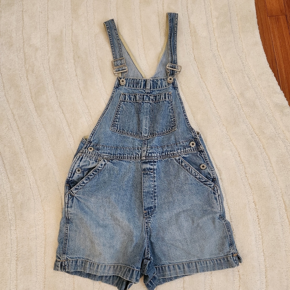 Vintage GAP shorts overalls